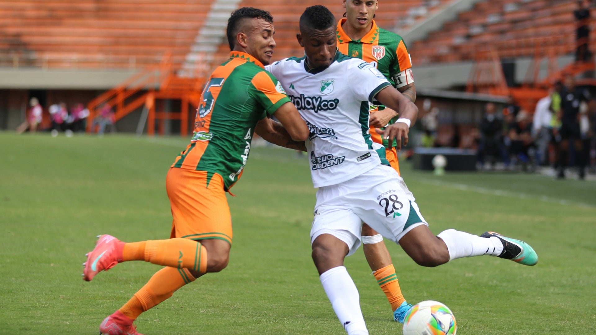 Envigado recibió a Deportivo Cali