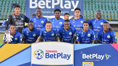 Real Cundinamarca se quedó con un jugador menos vs Patriotas - VizzorImage