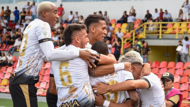 Llaneros ganó y salió de zona de descenso