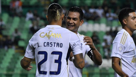 Leonardo Castro y Mackalister Silva en Millonarios - VizzorImage