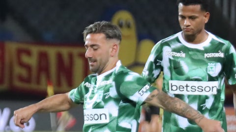 Facundo Batista, gol anulado en Nacional vs Santa Fe - VizzorImage