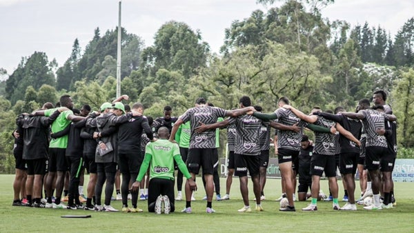 Jugadores de Nacional habrían protestado por sanción a Alfredo Morelos
