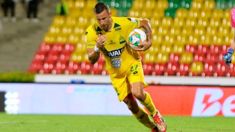 Bucaramanga anotó de penalti ante Cali