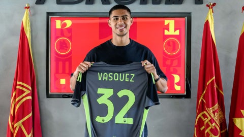Devis Vasquez firmo por Roma hasta 2027 - AFP