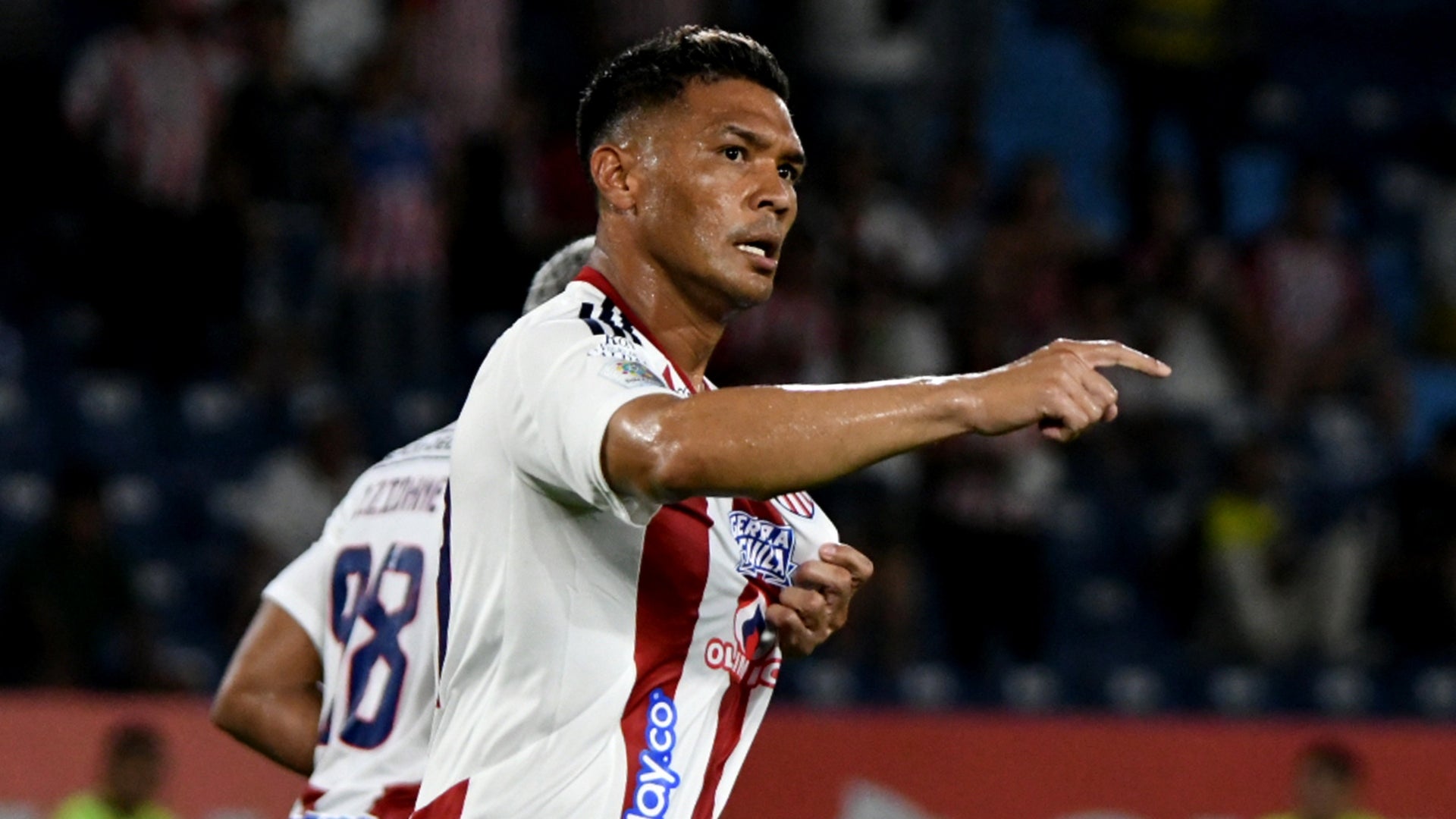 Teofilo Gutierrez, idolo de Junior de Barranquilla - VizzorImage