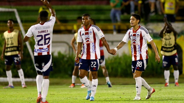 Junior eliminó a Huila