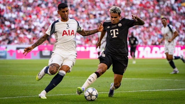 Cristian Romero y Luis Díaz en goleada Bayern 4-0 Tottenham - @FCBayernES