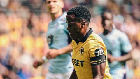 Jhon Arias debuto como titular con Wolves vs Celta de Vigo - @Wolves