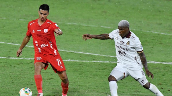 El palo negó el gol del empate a América ante Tolima El palo negó el gol del empate a América ante Tolima