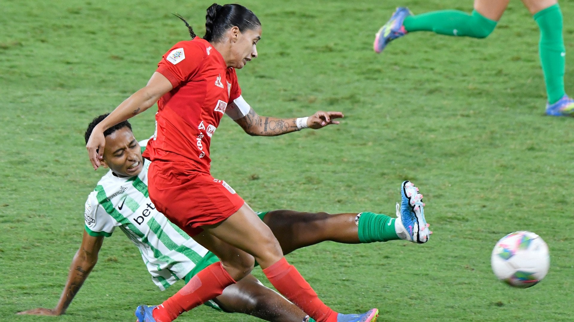 América casi anota ante Nacional