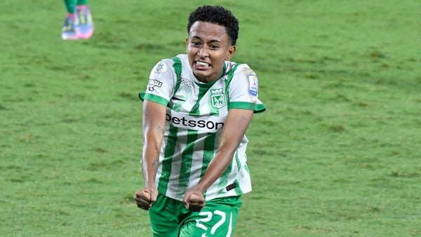 Nacional se llevó un triunfo de oro ante América en la Liga Femenina Nacional se llevó un triunfo de oro ante América en la Liga Femenina