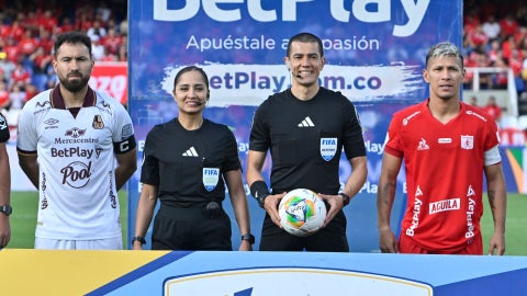 Andres Rojas, arbitro de América 0-1 Tolima - VizzorImage