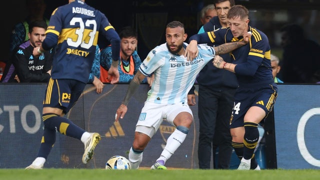 Duván Vergara fue titular ante Boca Juniors