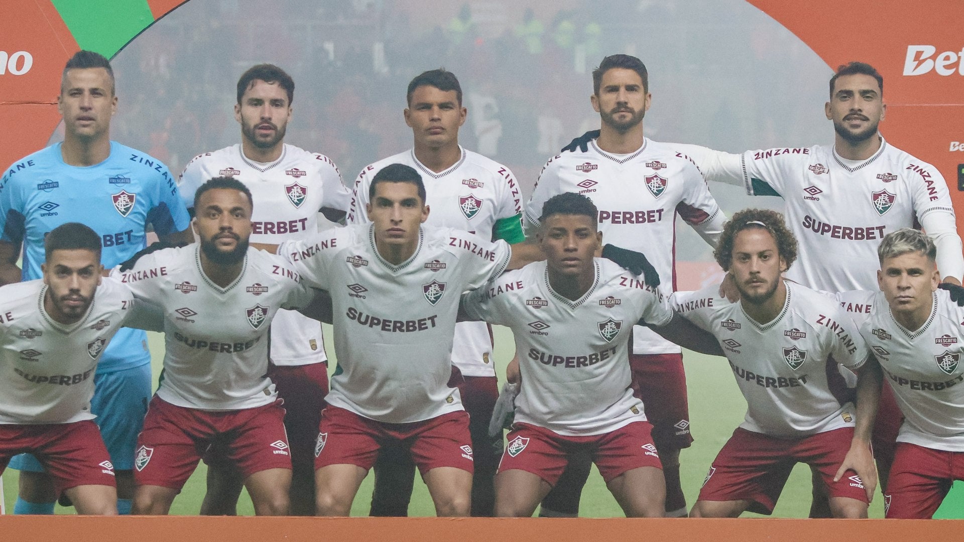 Fluminense quiere llevarse la victoria a Brasil