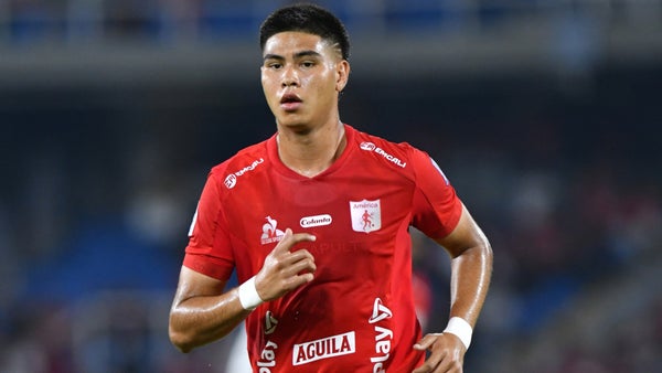 José Cavadía deja con un hombre menos a América ante Pereira José Cavadía deja con un hombre menos a América ante Pereira