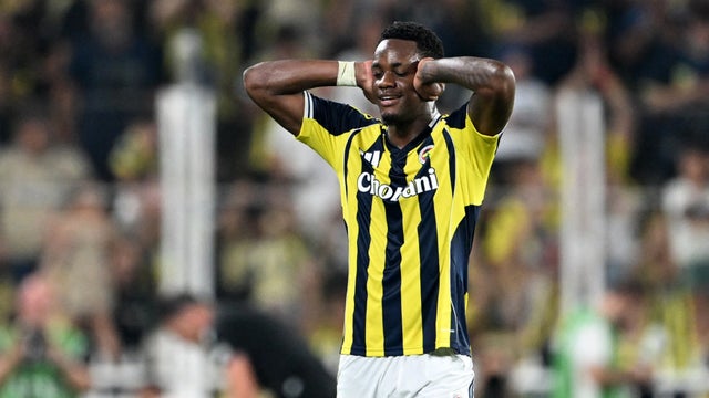 Jhon Durán protagoniza una polémica en Turquía