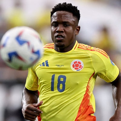Luis Sinisterra deja Inglaterra y ficha por nuevo club