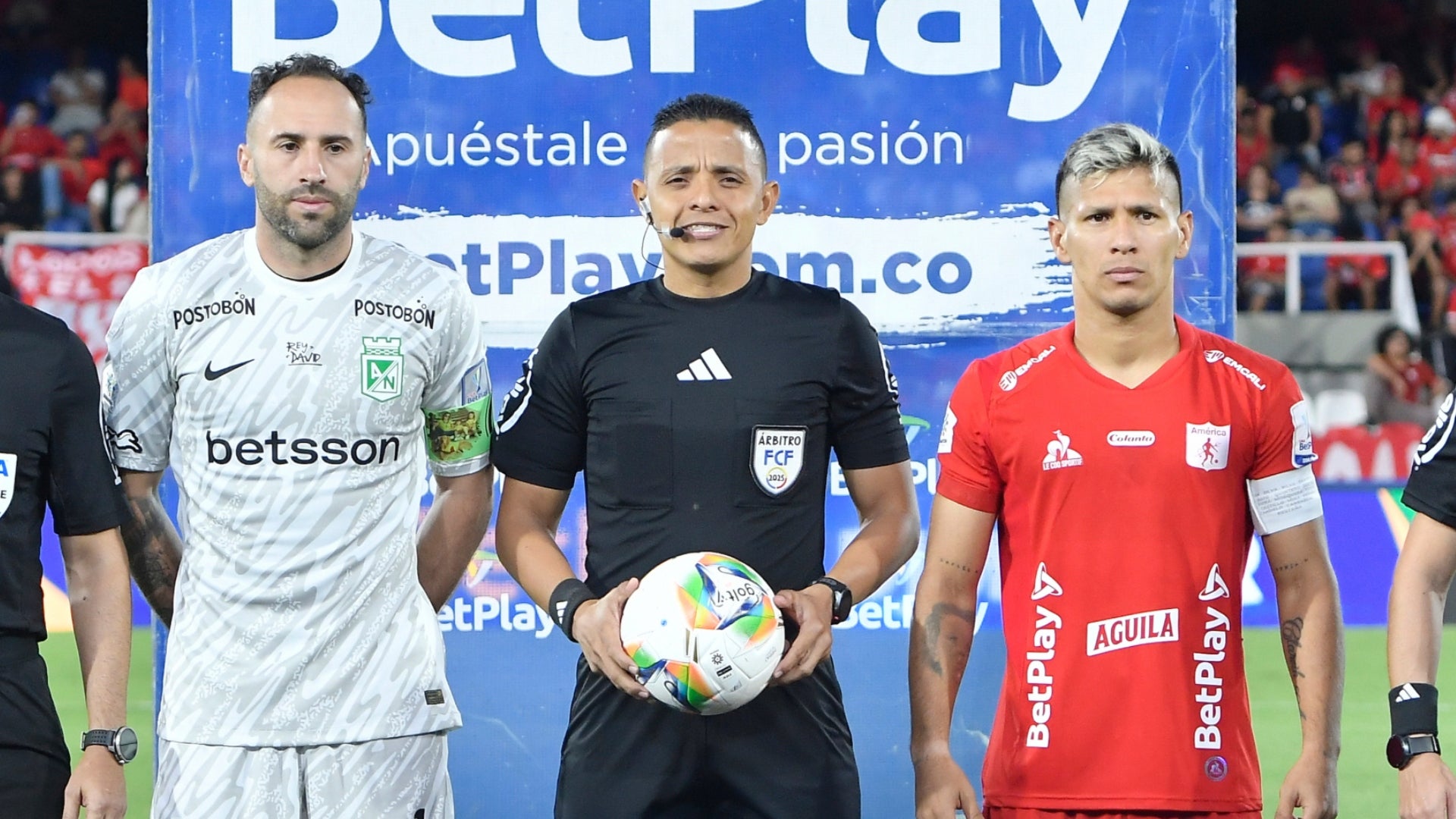 Polémico gol anulado a América vs Nacional - VizzorImage