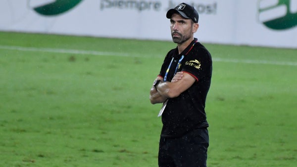 Técnico de América habló sobre su continuidad tras la derrota por Copa