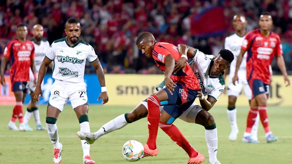 Jugador de Deportivo Cali se fue expulsado tras revisión del VAR