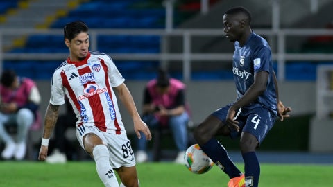 Atletico se acerco al gol vs Junior por Copa - VizzorImage