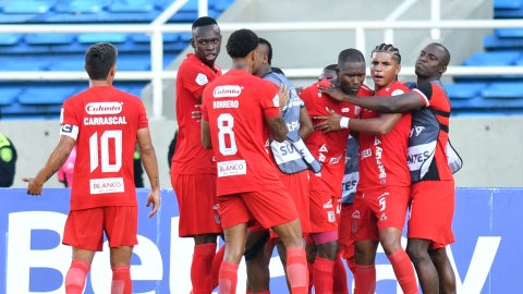 América vencio a Bucaramanga y clasifico a cuartos - VizzorImage