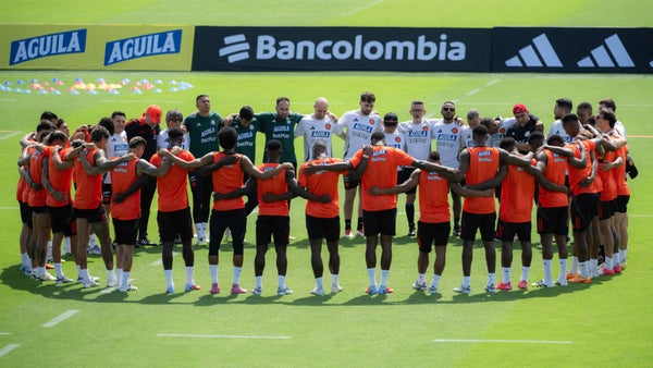 “Si no ganamos a Bolivia, se tienen que ir todos”: Carlos A. Vélez