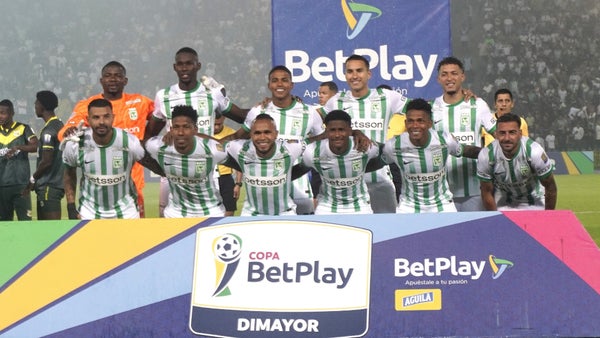 Bus de Atlético Nacional fue atacado tras el partido en Armenia