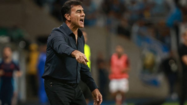 ¿Quién es Gustavo Quinteros? El DT que busca América de Cali