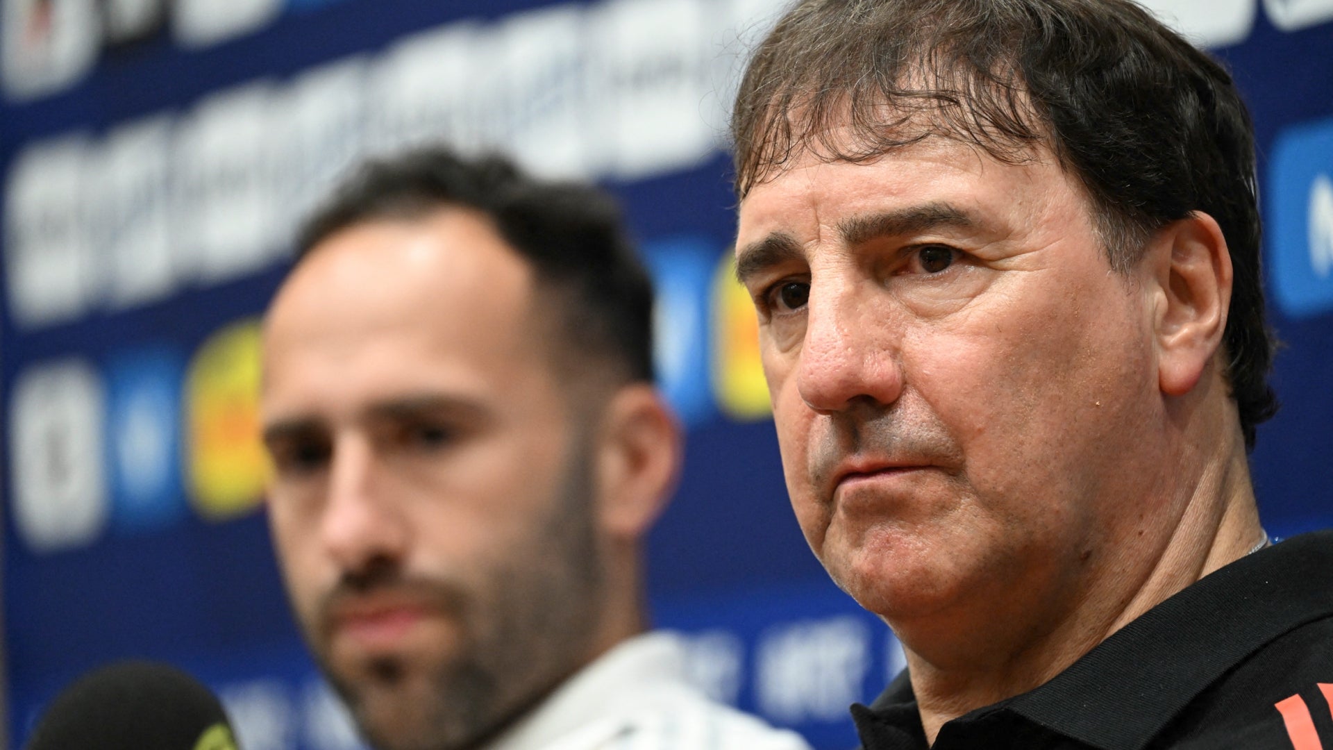 Néstor Lorenzo en rueda de prensa