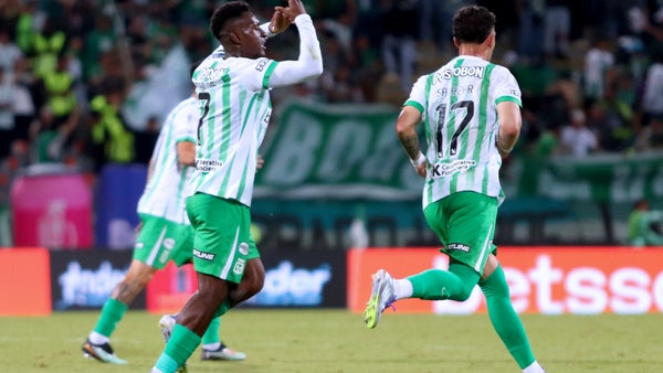 Marlos Moreno fue agredido en el clásico Medellín vs. Nacional