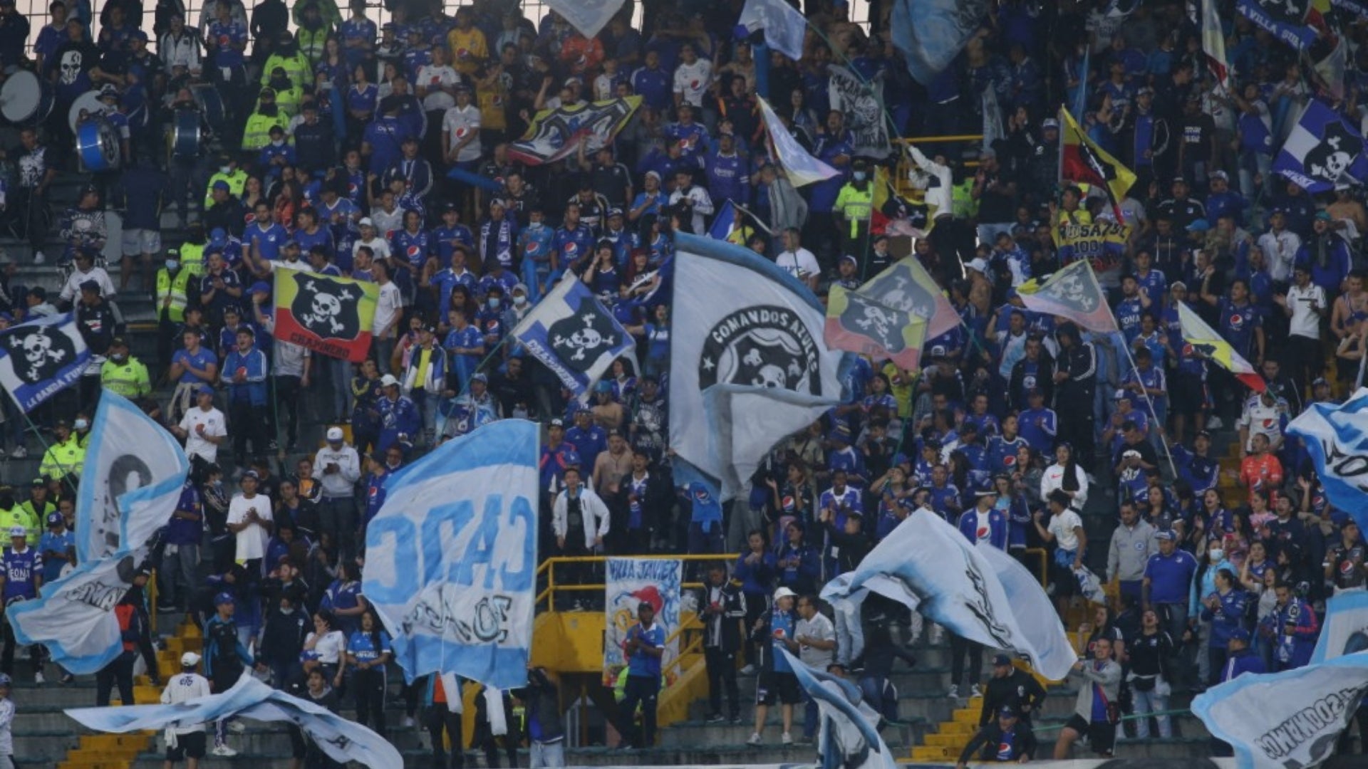 Hinchas de Millonarios en el Campin - AFP