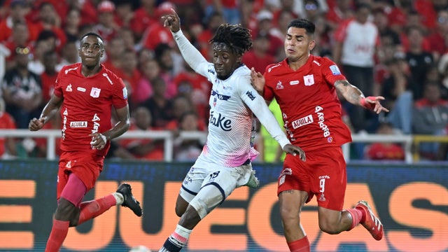 Fortaleza recibe a America por la fecha 11 - VizzorImage