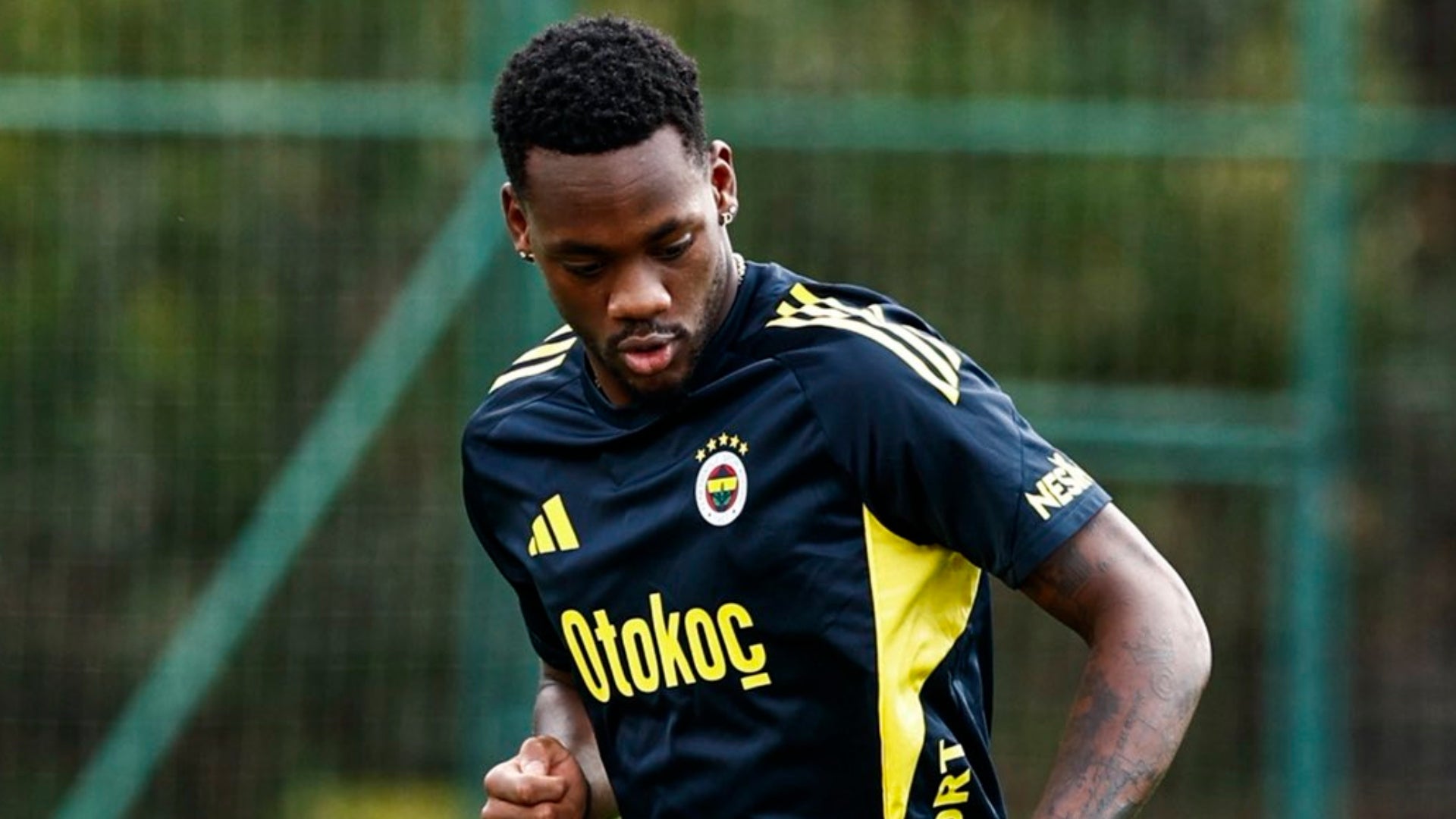 Jhon Duran, en Fenerbahce - @Fenerbahce