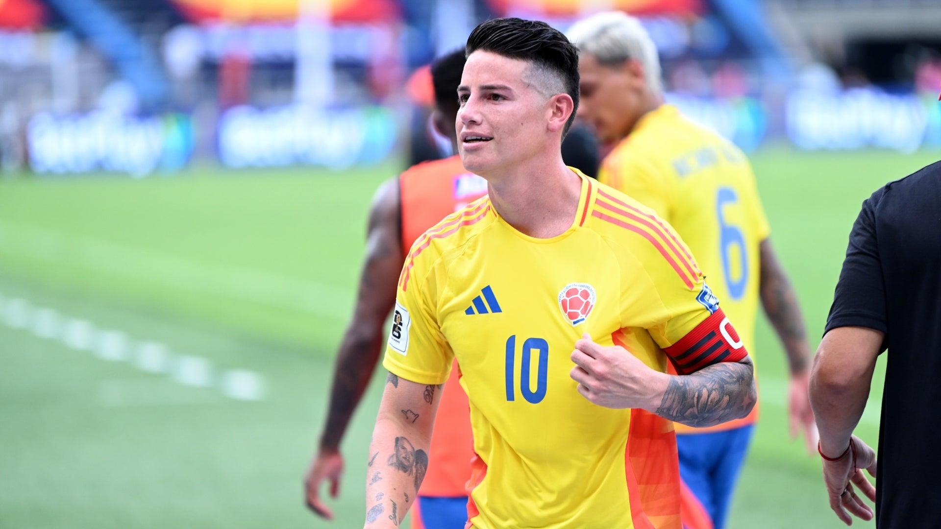 James Rodríguez con la selección Colombia (1) James Rodríguez con la selección Colombia (1)