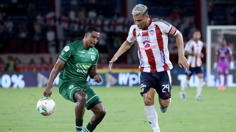 Junior igualó con Equidad en la fecha 11 - VizzorImage