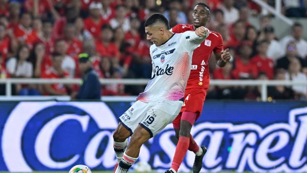 Fortaleza calentó el juego vs. América de Cali y le lanzó un reto