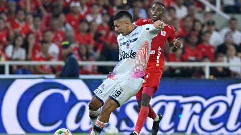 Fortaleza recibe a América por la fecha 11 - VizzorImage