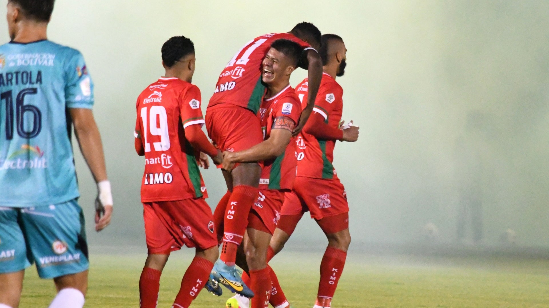 Patriotas vencio a Real Cartagena y lo supero en la tabla - VizzorImage