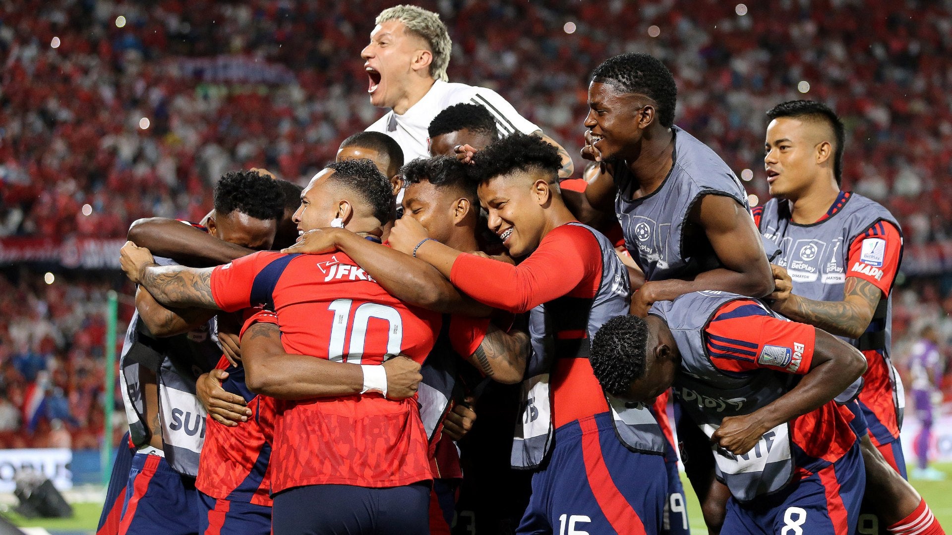 Medellín hizo un importante comunicado a los aficionados