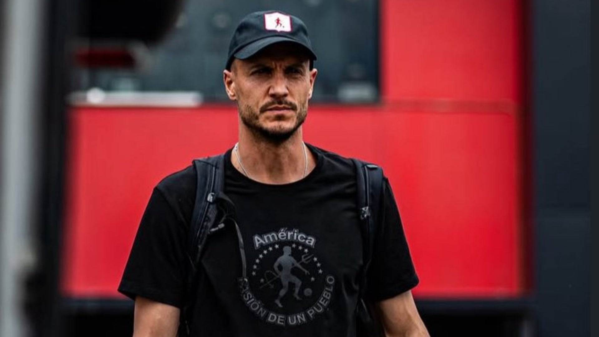 David González, DT de América