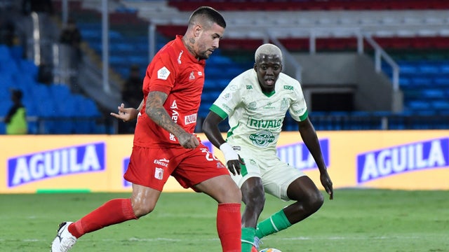 América y Bucaramanga se movieron en la reclasificación - VizzorImage