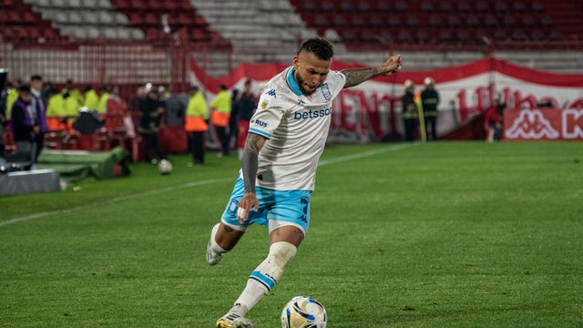 Duván marcó un golazo en Argentina