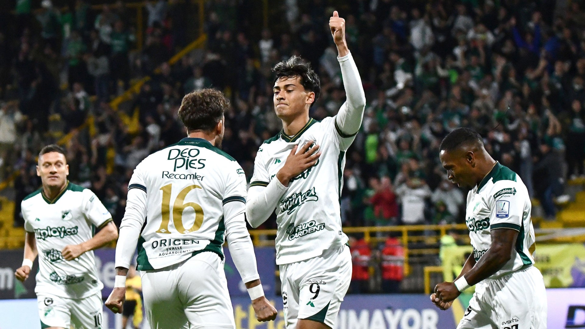 Cali dio un golpe a la tabla del descenso con goleada a La Equidad - VizzorImage