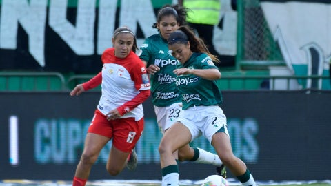 Cali tuvo una gran oportunidad en el primer minuto