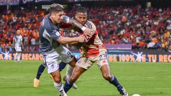 Mira la acción de penal de Medellín ante Junior