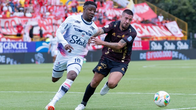 Rodrigo Holgado no podrá jugar con América