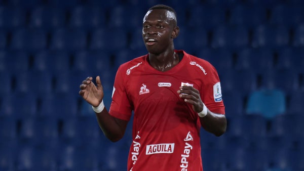 'Papula' se devoró increíblemente el gol en América vs. Envigado 'Papula' se devoró increíblemente el gol en América vs. Envigado