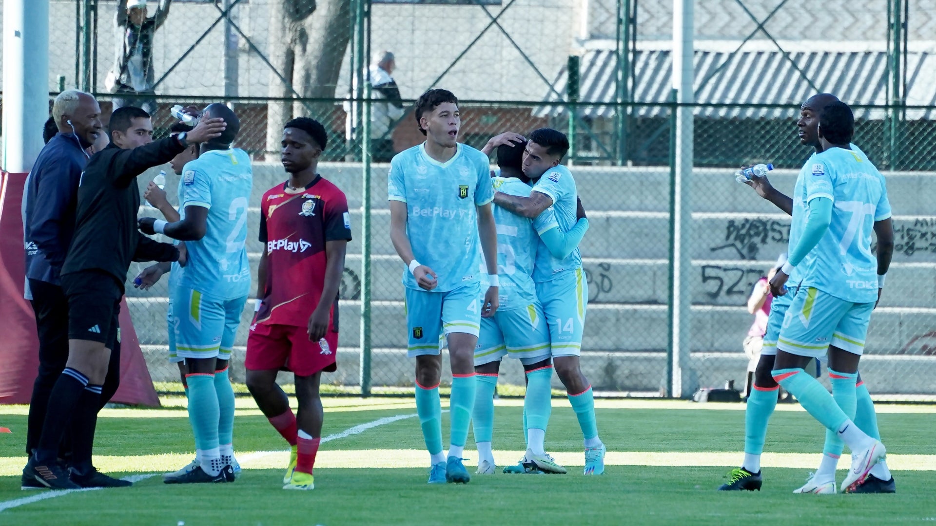 Internacional derrotó 1-0 a Tigres - VizzorImage