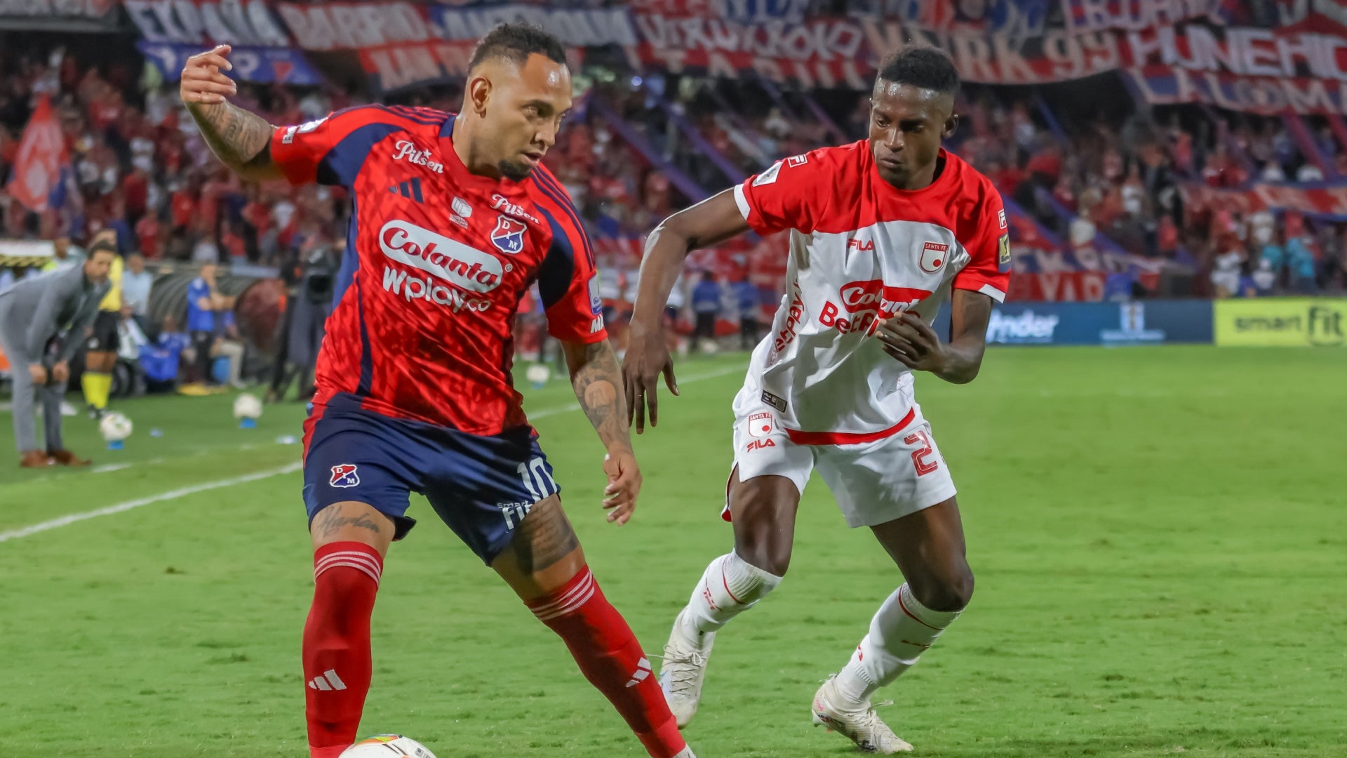 Pronostico para Santa Fe vs. Medellin por Copa BetPlay - VizzorImage